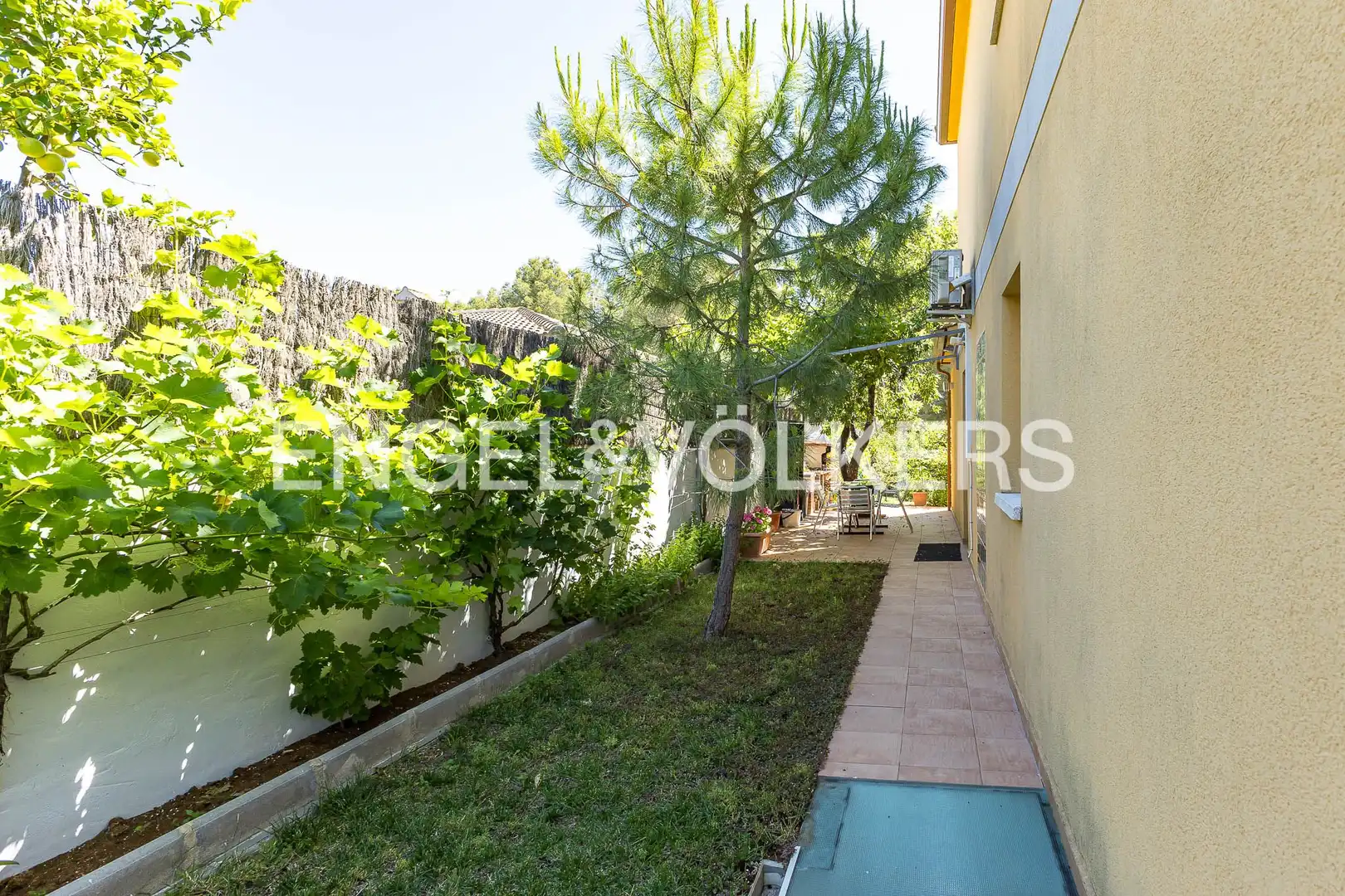 Casa o xalet en venda en Cubelles amb Aire condicionat, Calefacció i Jardí privat