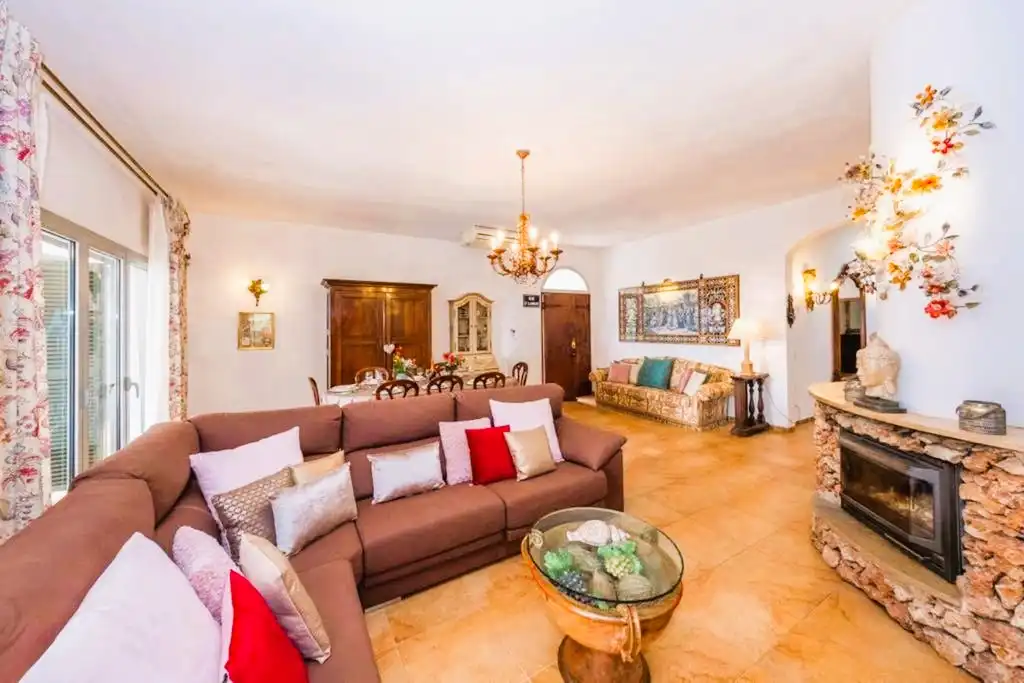 Sala d'estar de Casa o xalet en venda en Sant Lluís amb Aire condicionat, Calefacció i Jardí privat
