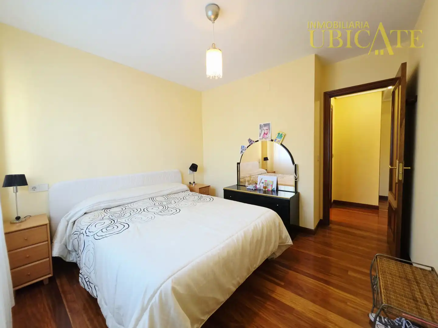 Habitación de Piso en venta en Castro-Urdiales con Calefacción, Parquet y Terraza