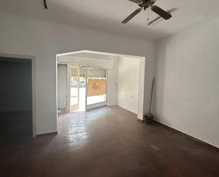 Premises to rent in de Santa Maria, Creu de Barberà, Creu de Barberà - Sector Sud, Sabadell