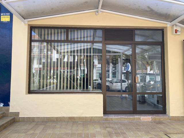 Local comercial en Alquiler en Avenida MARQUES VILLANUEVA PRADO en San Antonio - Las Arenas