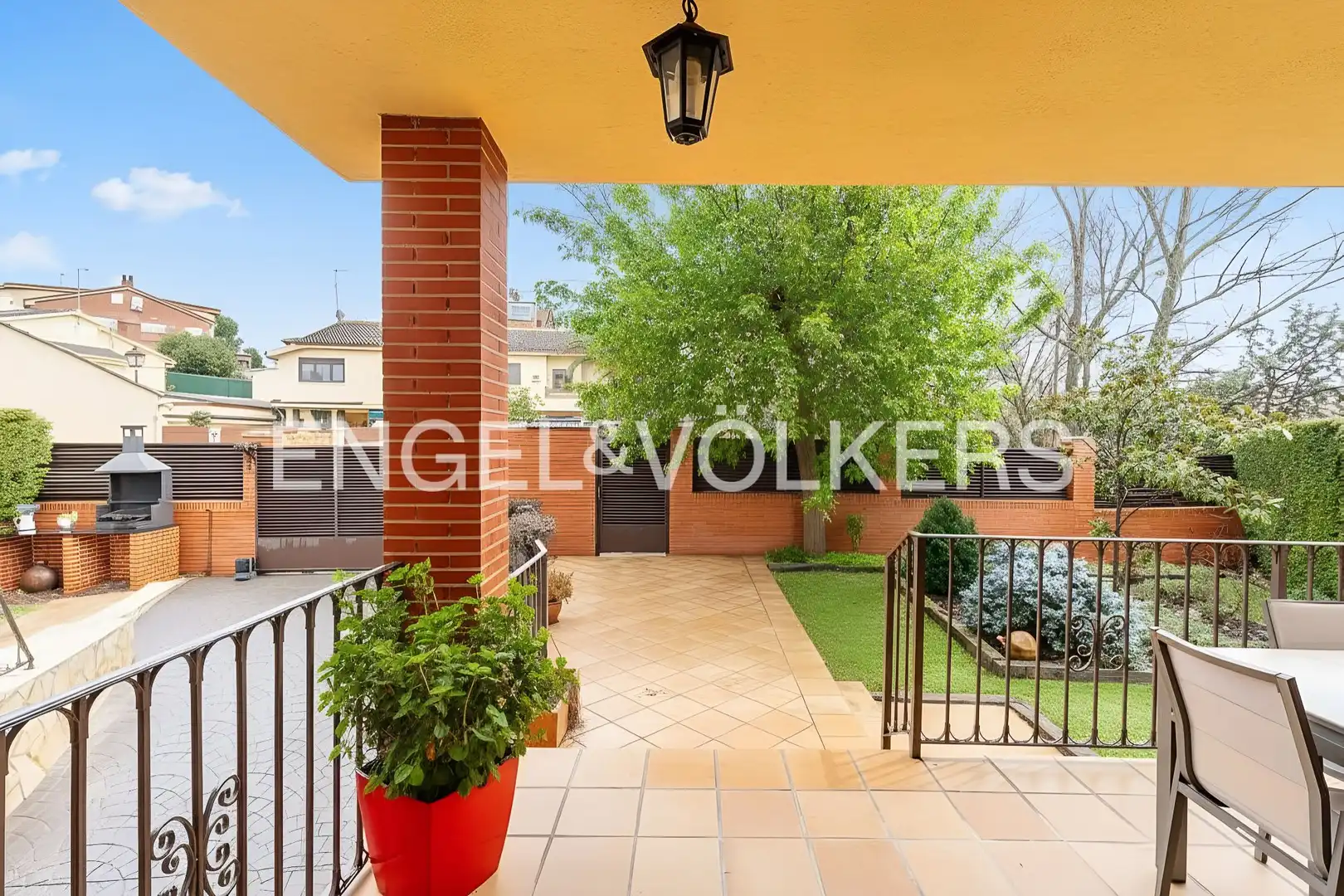 Vista exterior de Casa o chalet en venta en Cobeña con Calefacción, Jardín privado y Parquet