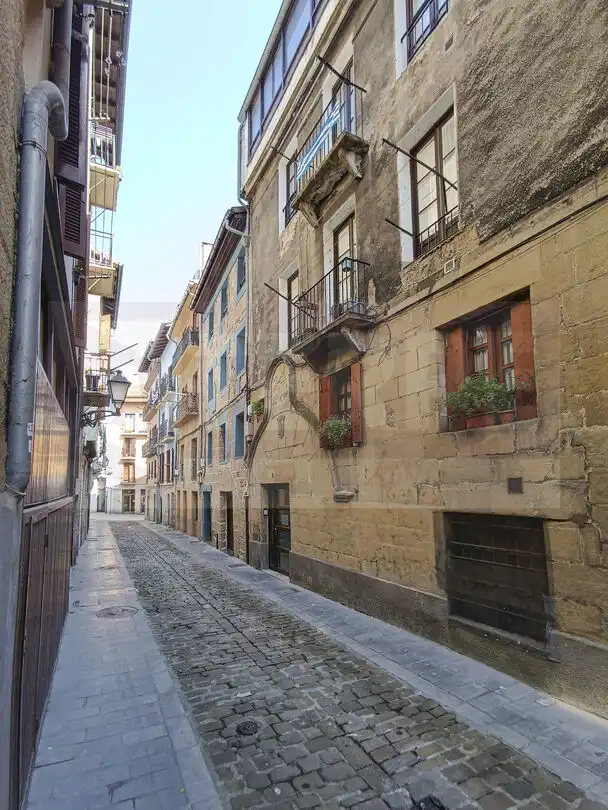 Vista exterior de Piso en venta en Errenteria con Balcón
