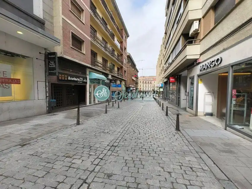 Local commercial à louer à Centro, imagen 49
