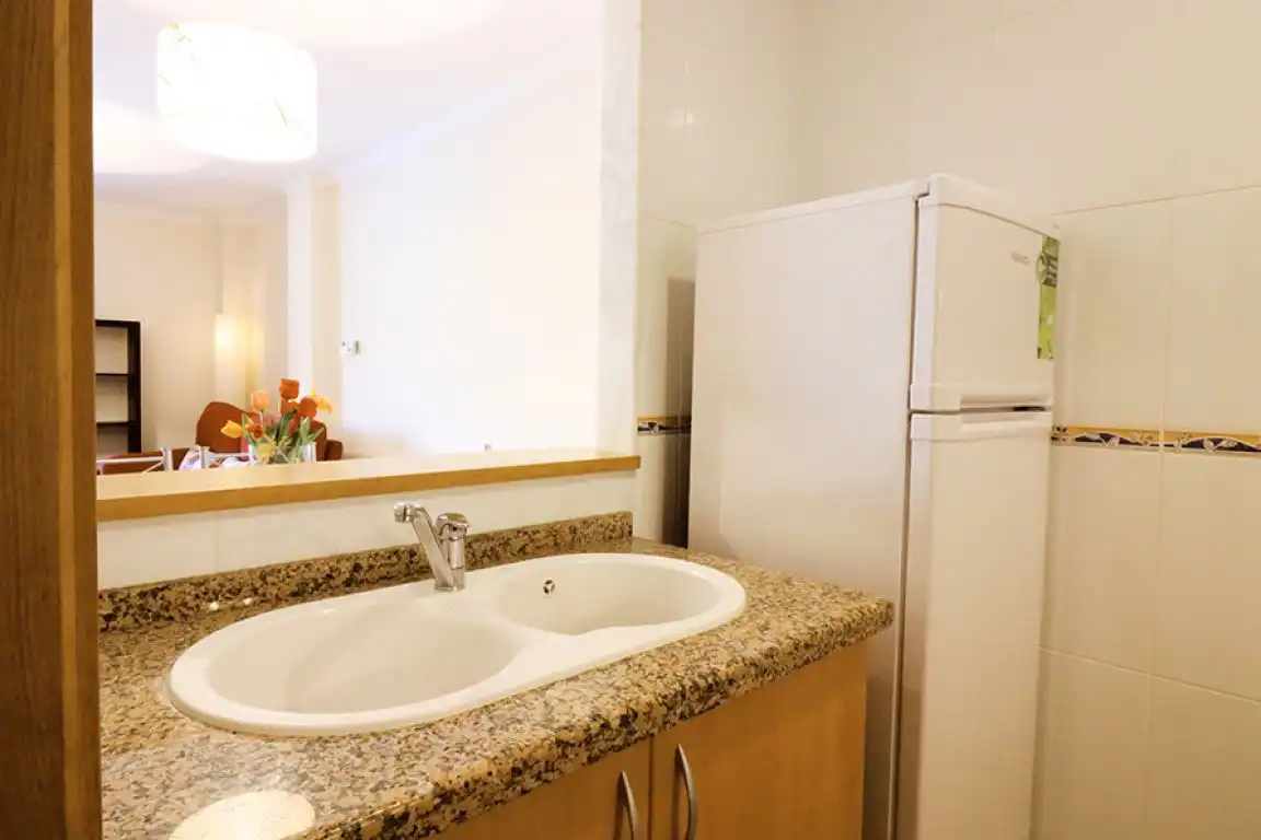 Cocina de Apartamento de alquiler en Jávea / Xàbia con Aire acondicionado, Jardín privado y Terraza