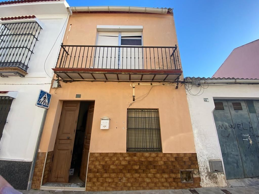 House or chalet for sale in Pilas