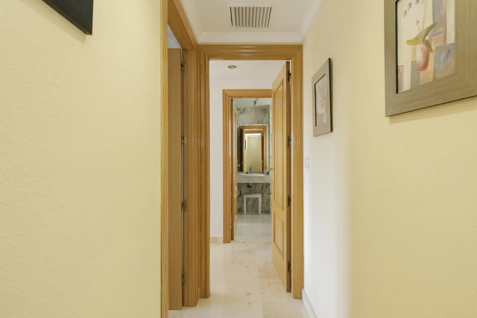 Flat with pool for sale in Calle Ramón y Cajal, imagen 16