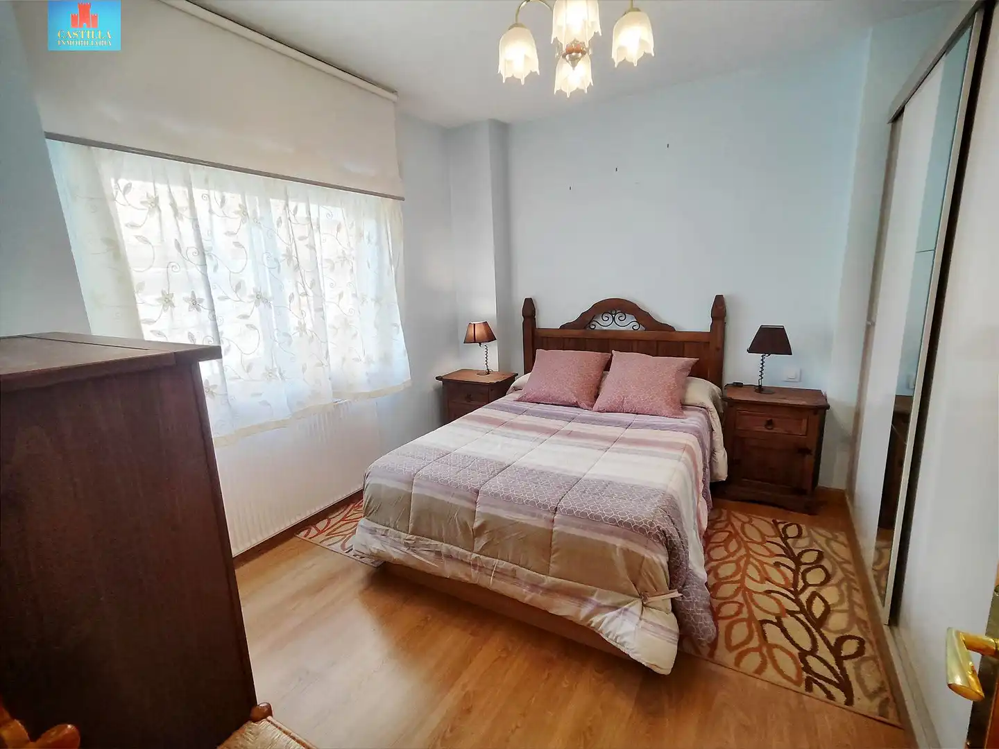 Habitación de Piso en venta en Ávila con Calefacción y Amueblado