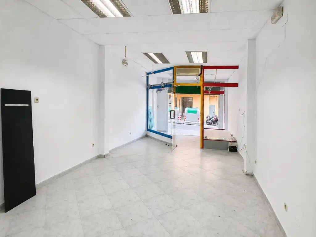 Gewerbefläche zum Verkauf in Calle Sant Pau