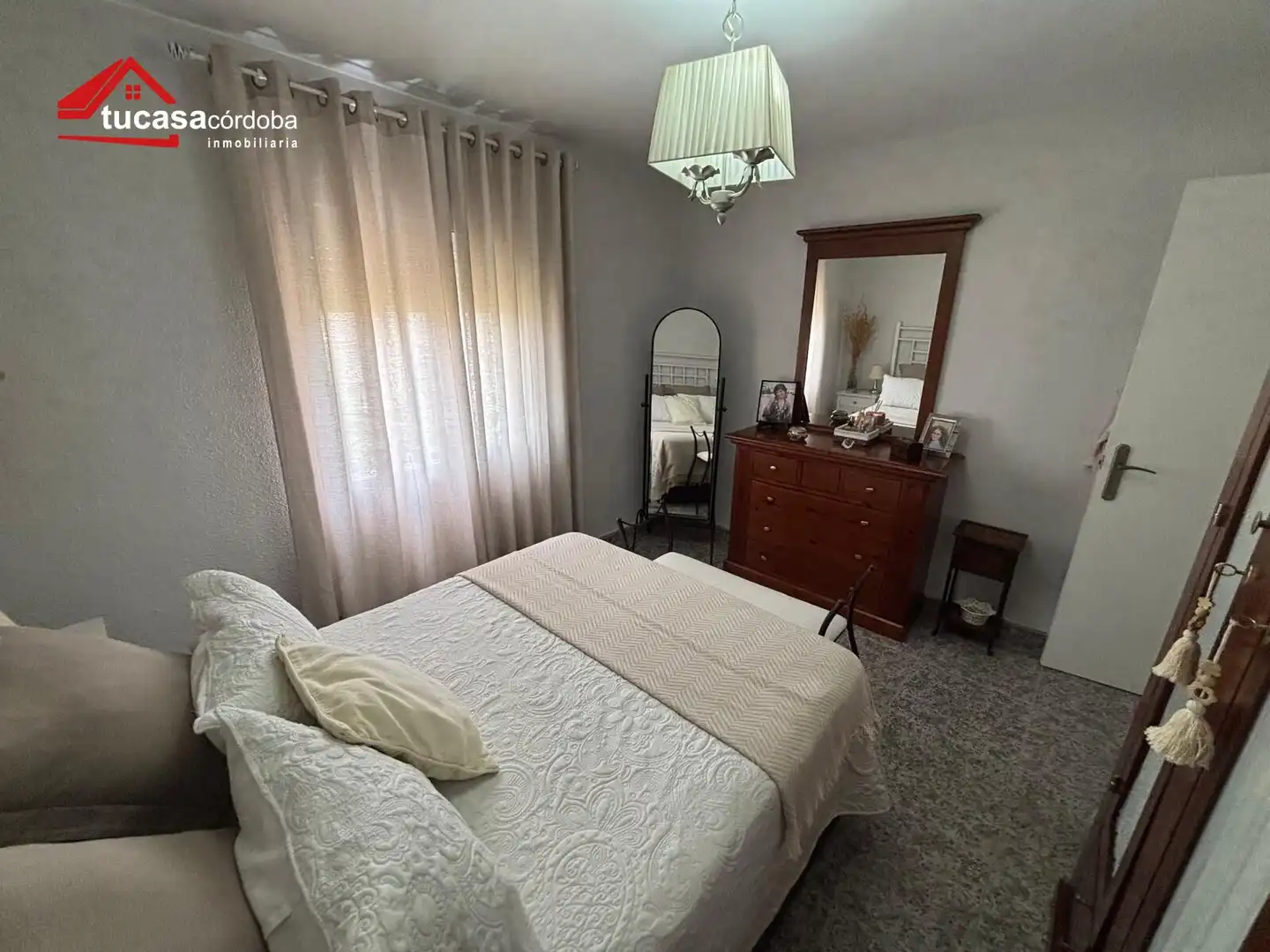 Bedroom of Flat for sale in Córdoba  with Air Conditioner and Terrace