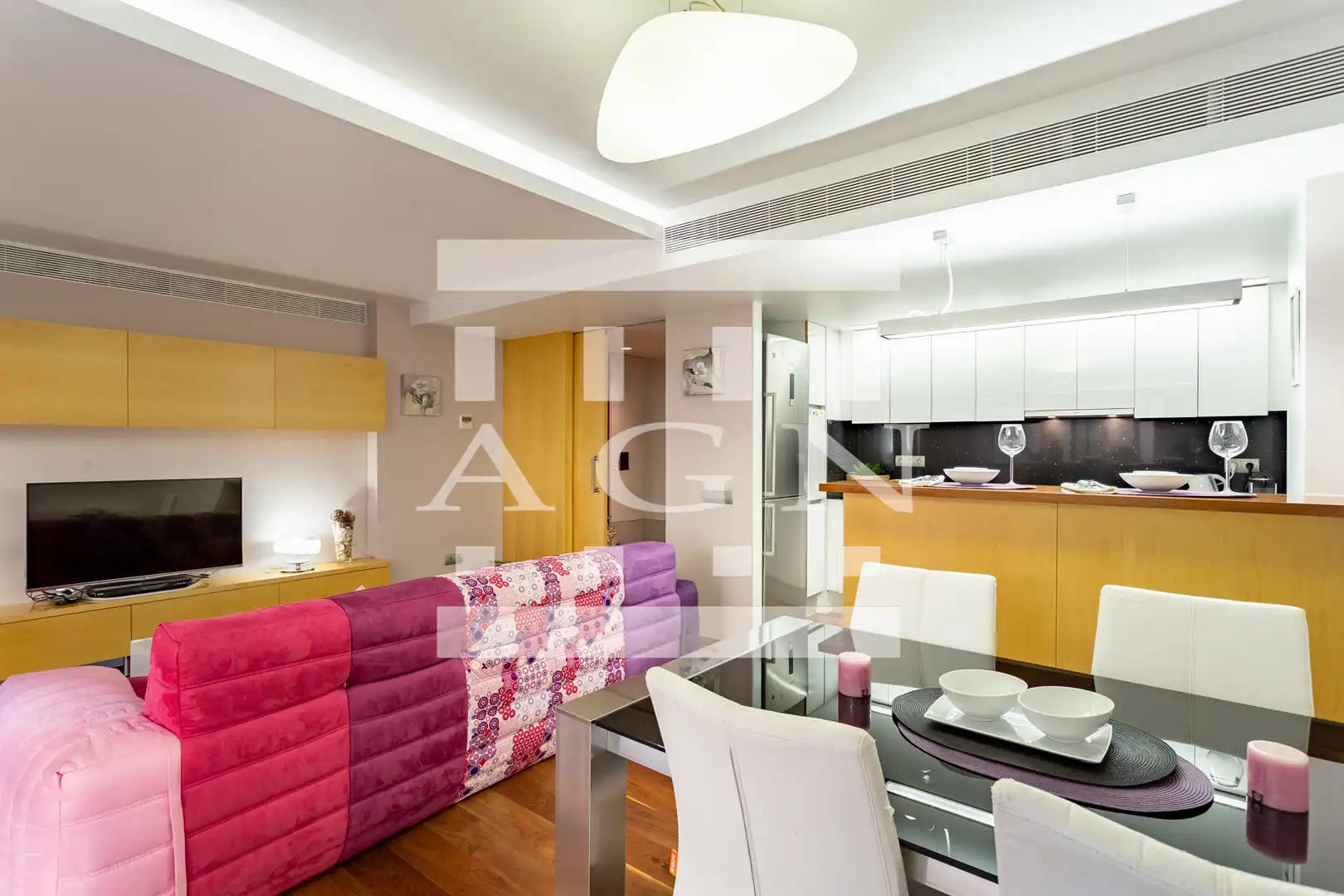 Sala de estar de Piso en venta en Salou con Aire acondicionado, Calefacción y Parquet
