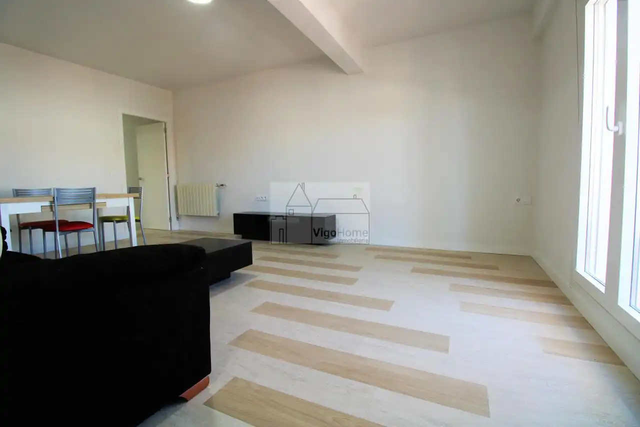 Wohnzimmer von Wohnung zur Miete in Vigo  mit Heizung, Terrasse und Möbliert