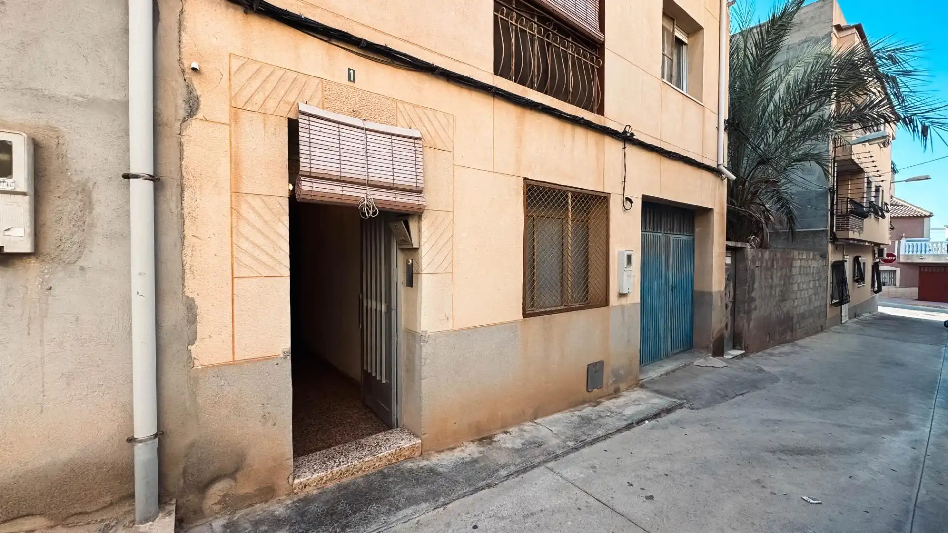 Exterior view of Houses for sale in Abanilla  with Private garden, Terrace and Furnished