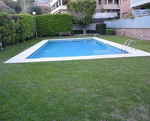 Swimming pool of Flat to rent in Castelldefels  with Terrace