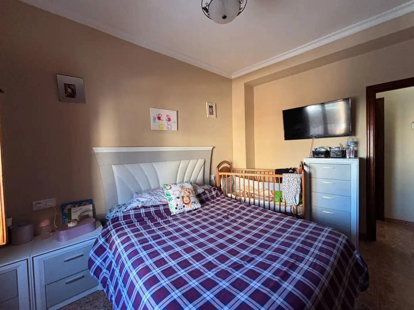 Habitación de Casa adosada en venta en Antequera con Aire acondicionado, Terraza y Balcón