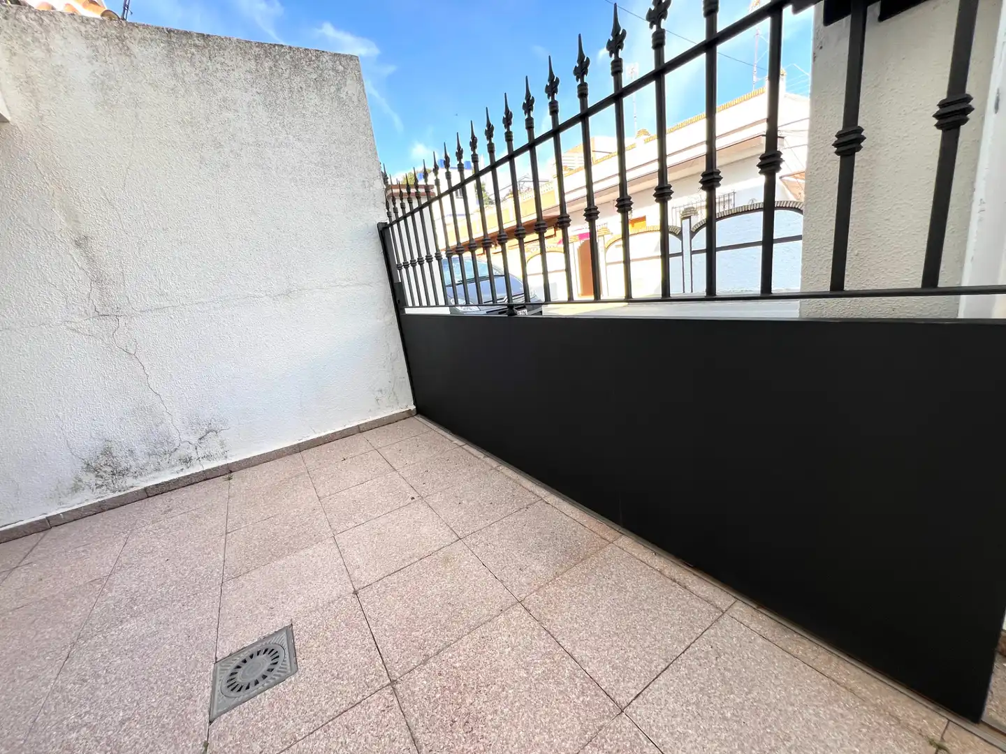 Terrassa de Casa o xalet en venda en Rota amb Jardí privat, Traster i Alarma