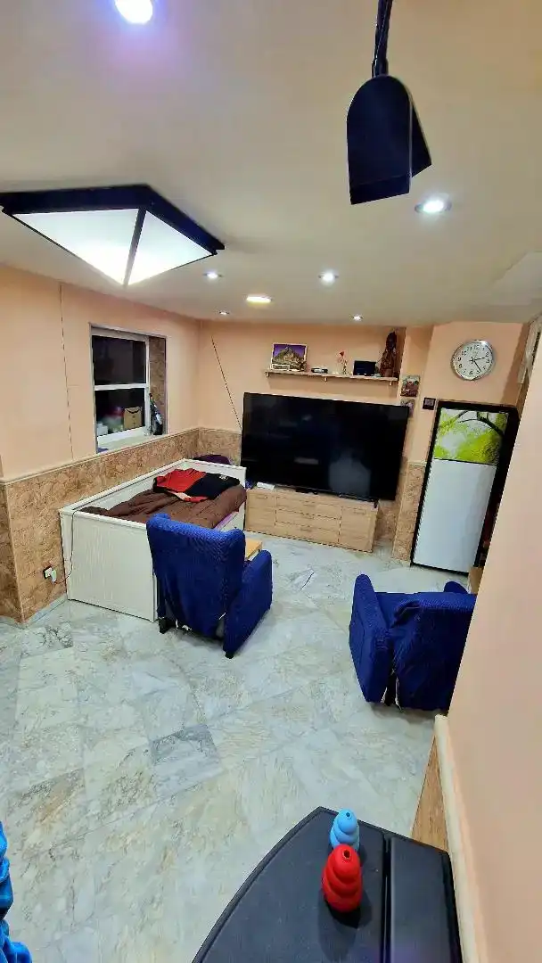 Living room of Houses for sale in  Sevilla Capital  with Air Conditioner