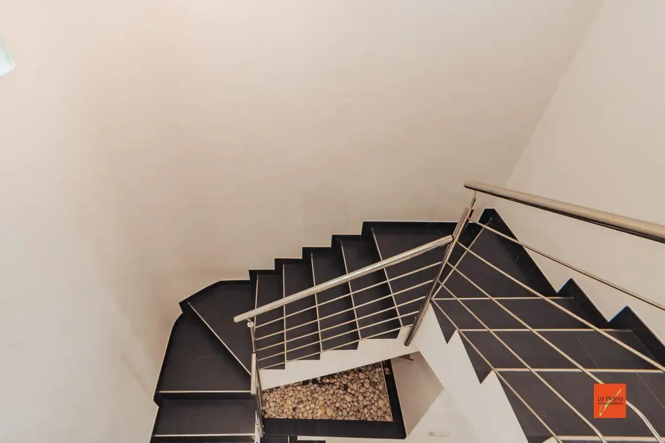 Casa adosada en venta en Tortosa con Calefacción y Terraza
