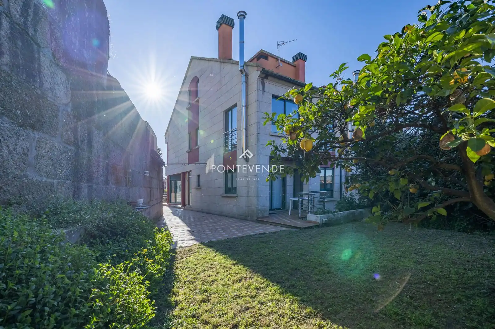 Detached homes for sale in Raposa, 17, Bouzas