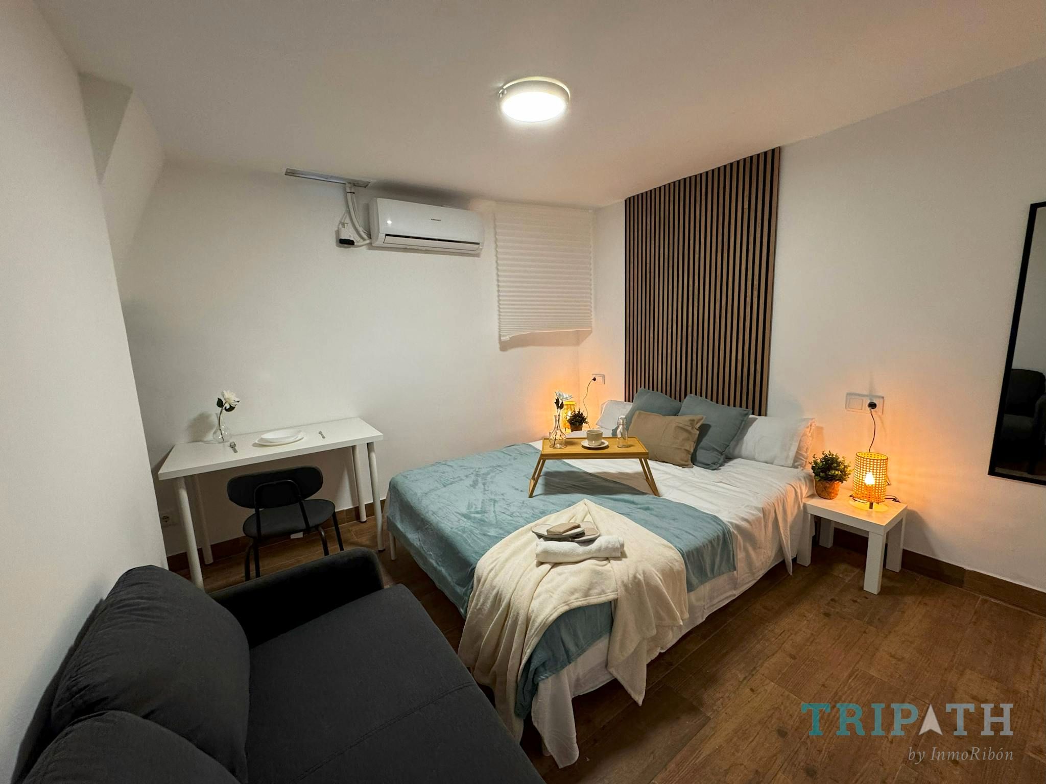 Flat to share in N/A, Zofio