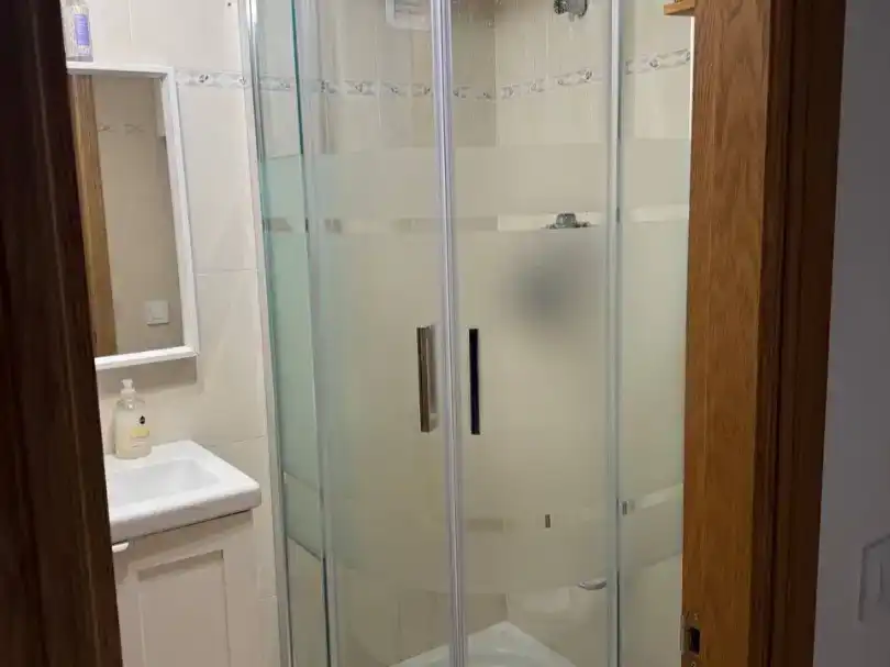 Bathroom of Flat for rent in Calpe / Calp  with Air Conditioner and Balcony