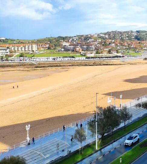 Foto 1 de Pis de lloguer a Avenida Rufo García Rendueles, La Arena, Asturias