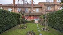 Garden of Single-family semi-detached for sale in Villaviciosa de Odón  with Heating, Private garden and Parquet flooring