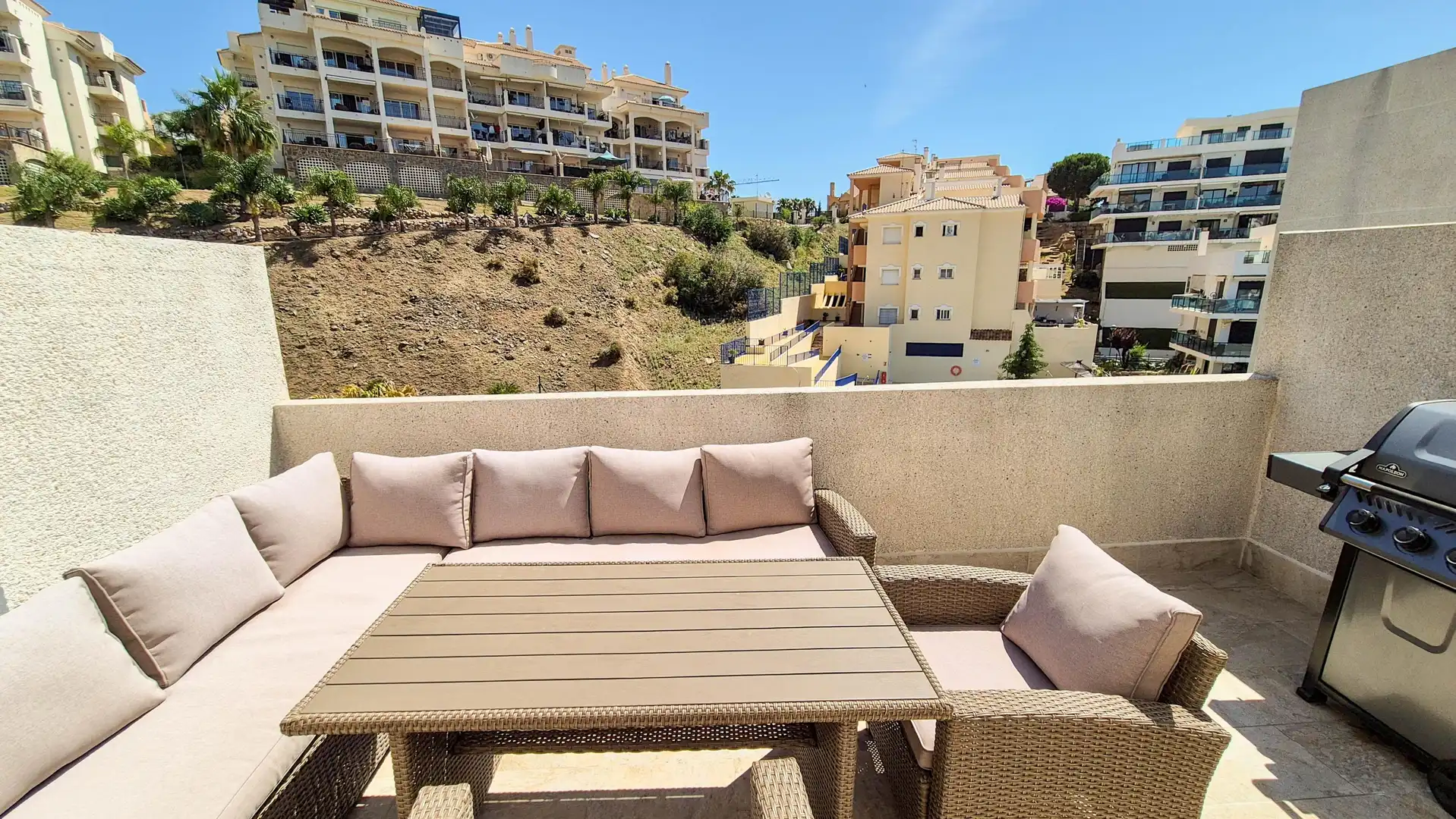 Terrace of Attic for sale in Mijas  with Air Conditioner, Heating and Private garden