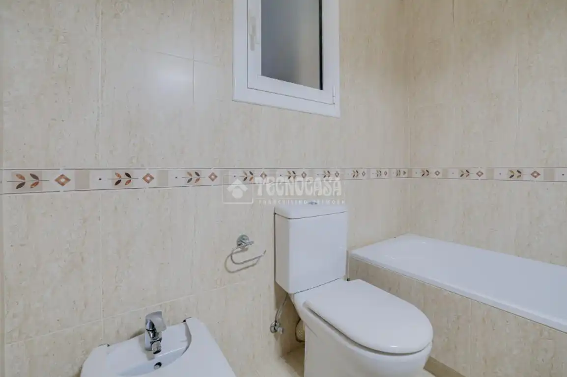 Baño de Piso en venta en Barcelona con Aire acondicionado