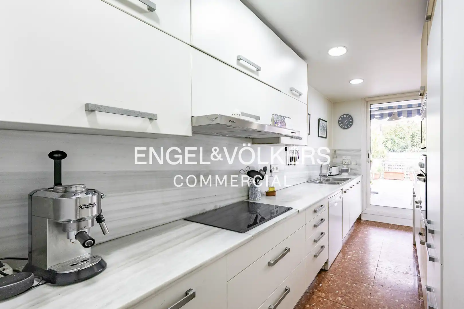 Kitchen of Buildings for sale in Sant Joan Despí