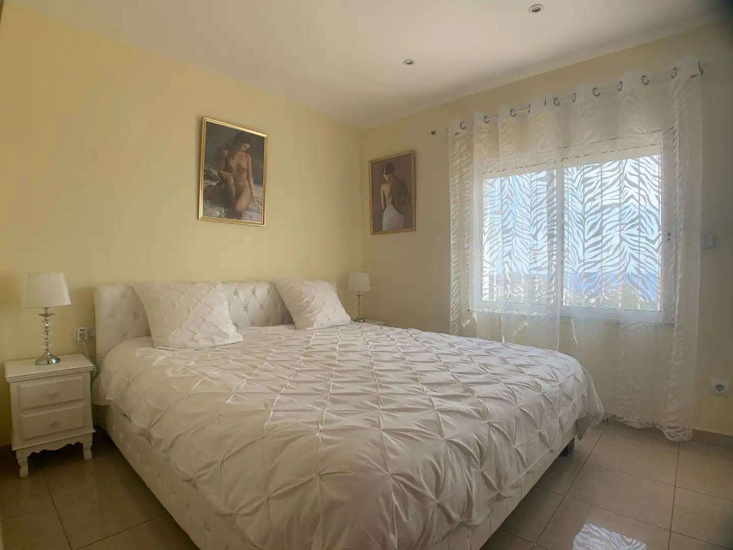 Dormitori de Casa o xalet en venda en Roses amb Calefacció i Jardí privat