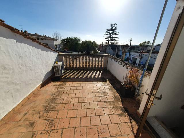 Casa-chalet en Alquiler en Son Sardina