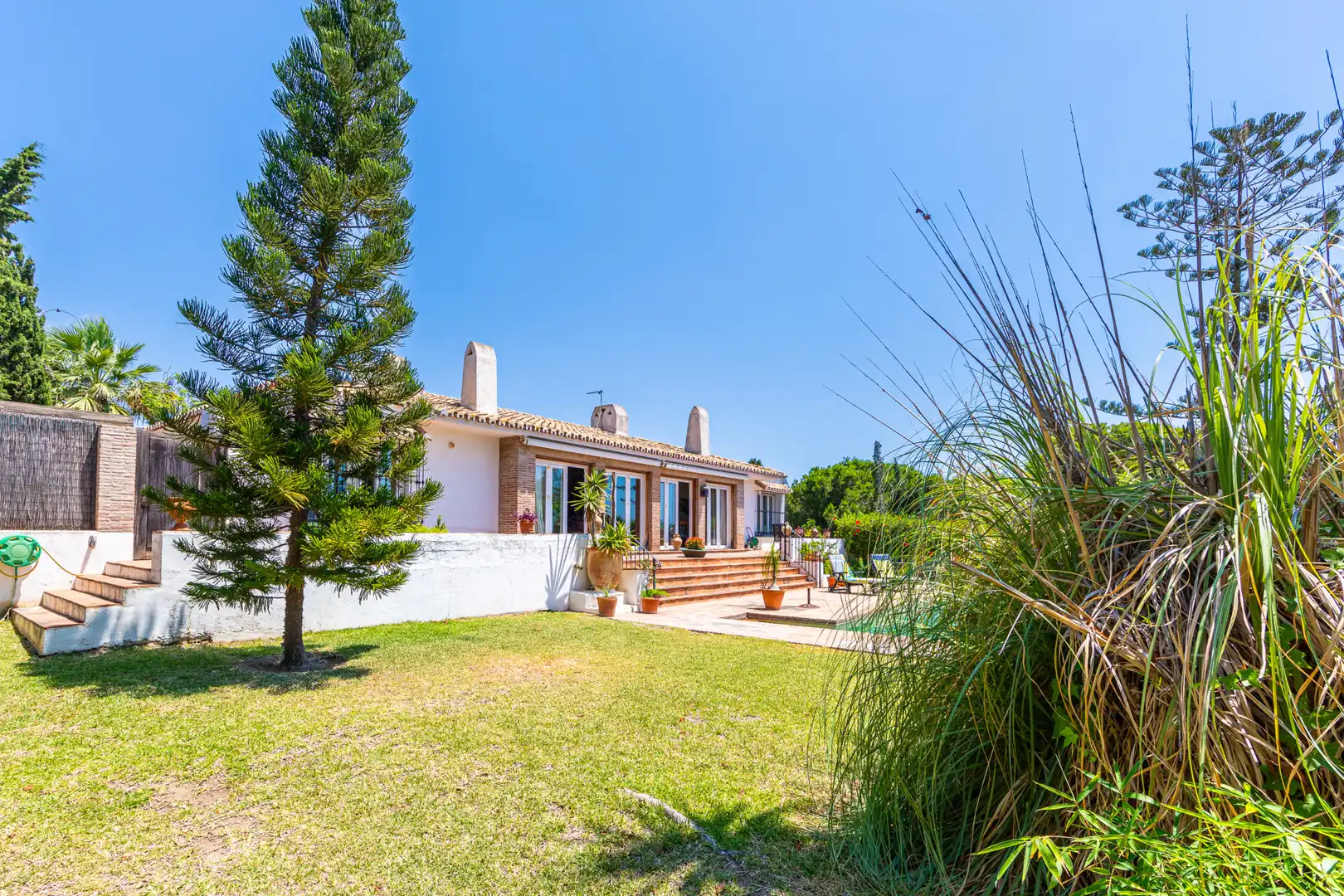 Jardí de Casa o xalet en venda en Mijas amb Aire condicionat, Jardí privat i Terrassa