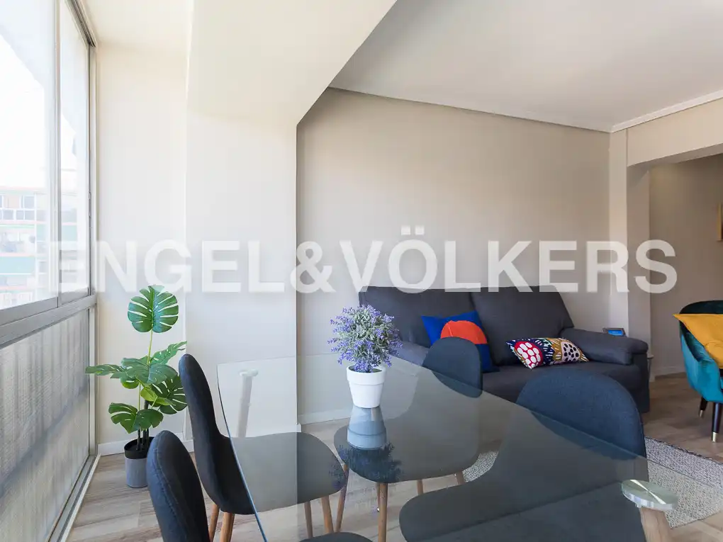 Living room of Flat for rent in Valencia  with Air Conditioner, Heating and Parquet flooring