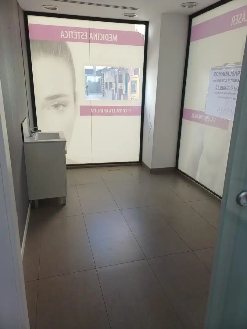Business premises to rent in Calle del Duc Carles de Borja, imagen 4