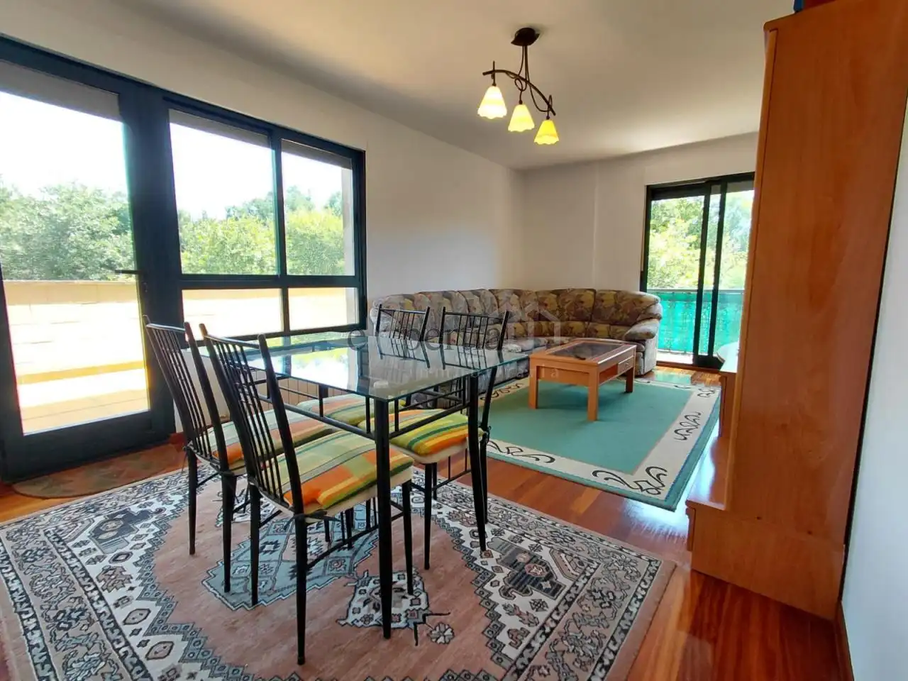 Sala de estar de Apartamento de alquiler en Boiro con Calefacción, Terraza y Amueblado
