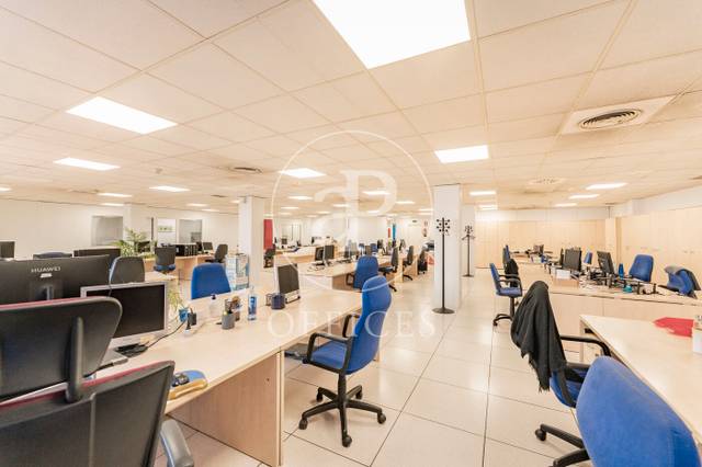 Oficina en Alquiler en C. del Marqués de Ahumada en Guindalera