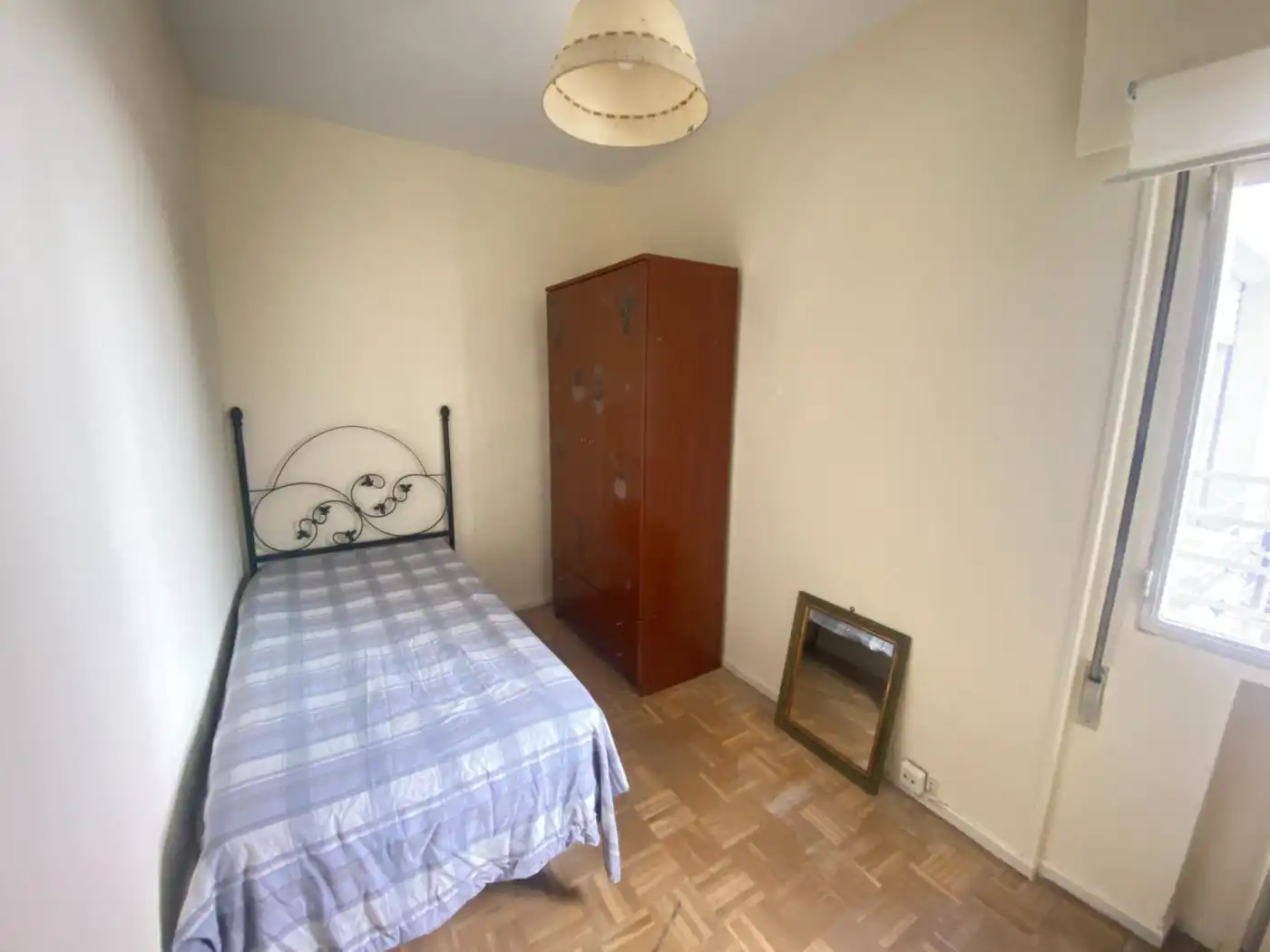 Bedroom of Flat for rent in Madrid  with Air Conditioner, Heating and Private garden