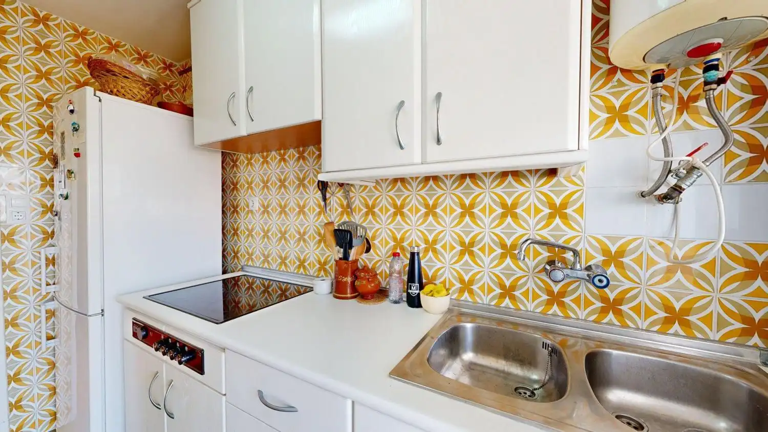 Küche von Wohnungen zum Verkauf in Alicante / Alacant mit Terrasse und Balkon