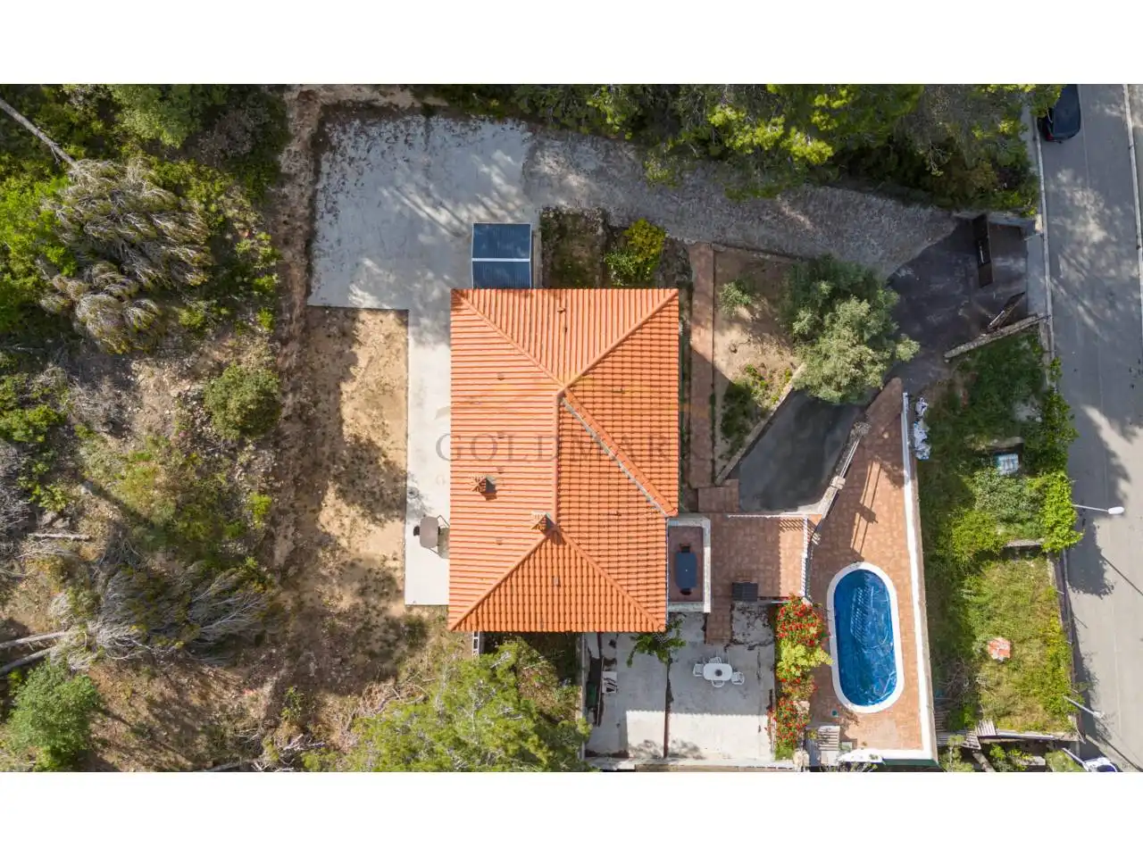 Vista exterior de Casa o xalet en venda en Corbera de Llobregat amb Aire condicionat, Jardí privat i Terrassa