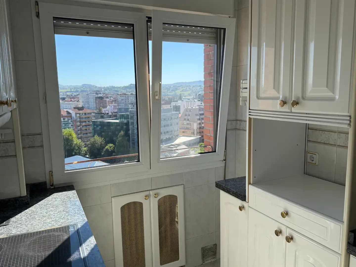 Piso con terraza en venta en Calle Guillermo Estrada 11, imagen 28