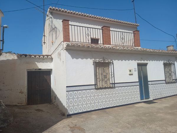 Exterior view of House or chalet for sale in Vélez-Málaga  with Private garden, Terrace and Storage room