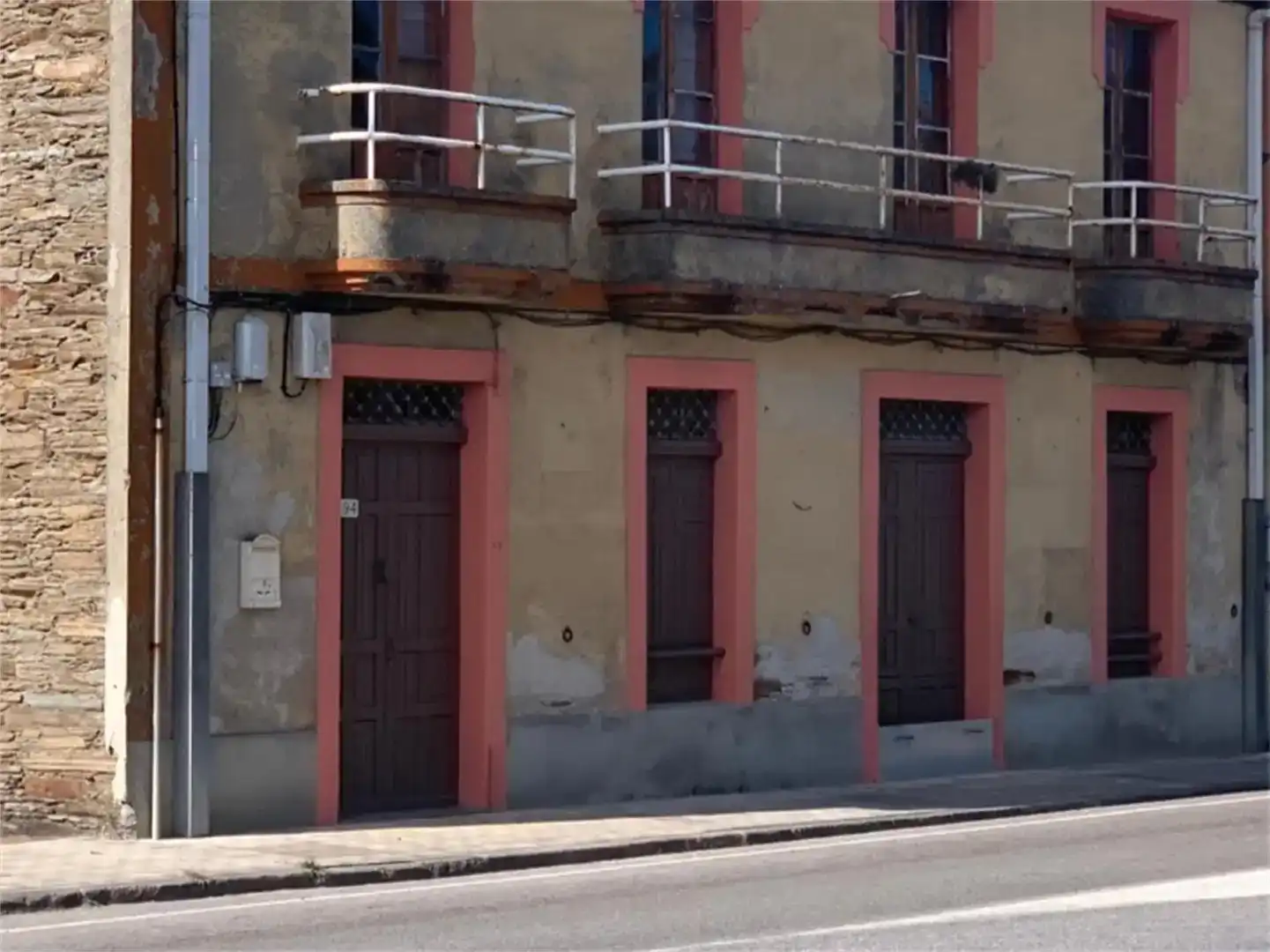 Vista exterior de Pis en venda en Sarria