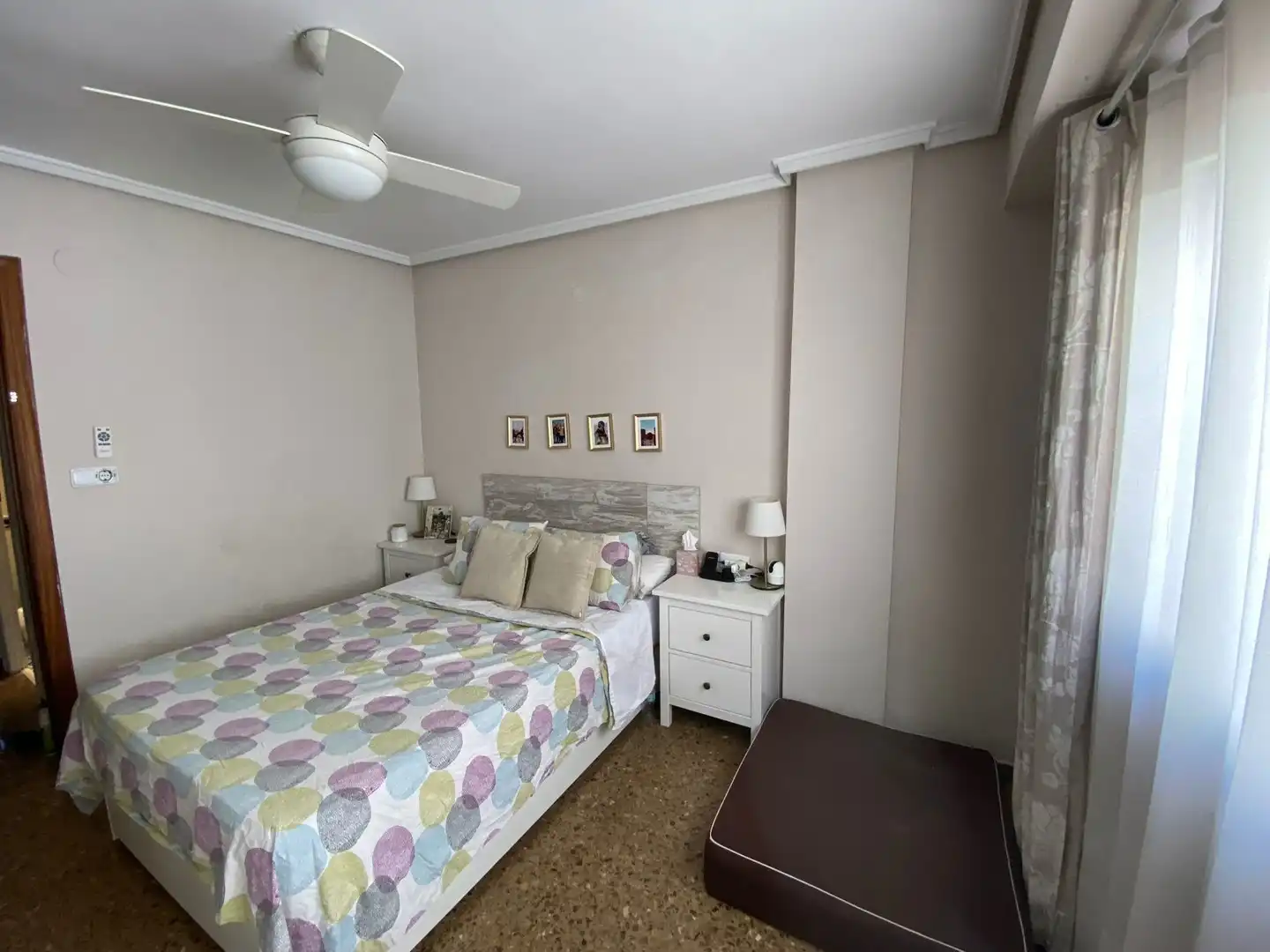 Dormitori de Apartament en venda en Valencia amb Moblat
