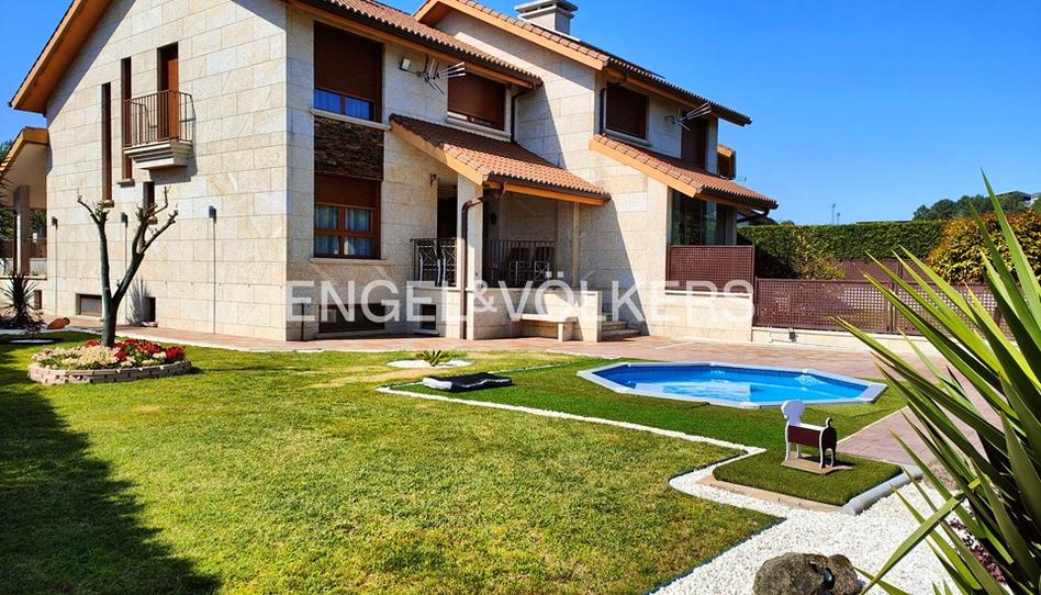 Foto 1 de Casa adosada en venda a Cambados, Pontevedra