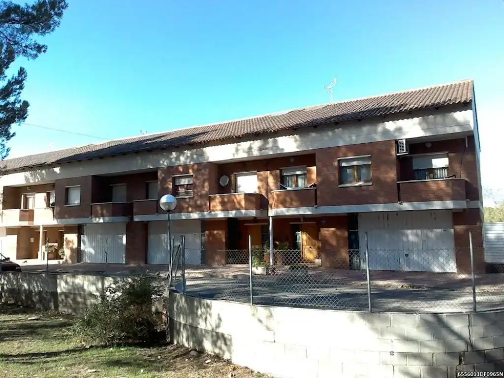 Local en venta en C/ Pedraforca, Sant Esteve Sesrovires