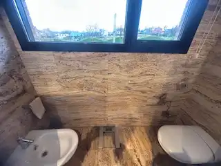 Bathroom of Houses for sale in Sariegos  with Air Conditioner, Heating and Private garden