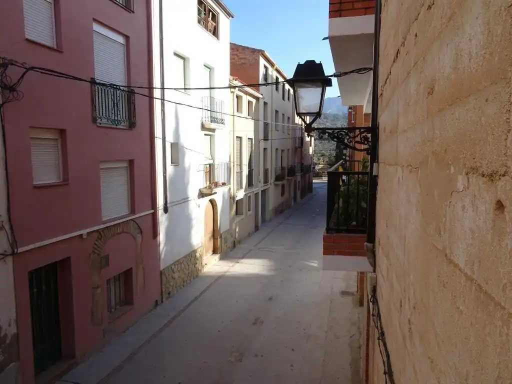 Casa rústica amb terrassa en venda a La Torre de l'Espanyol, imagen 15
