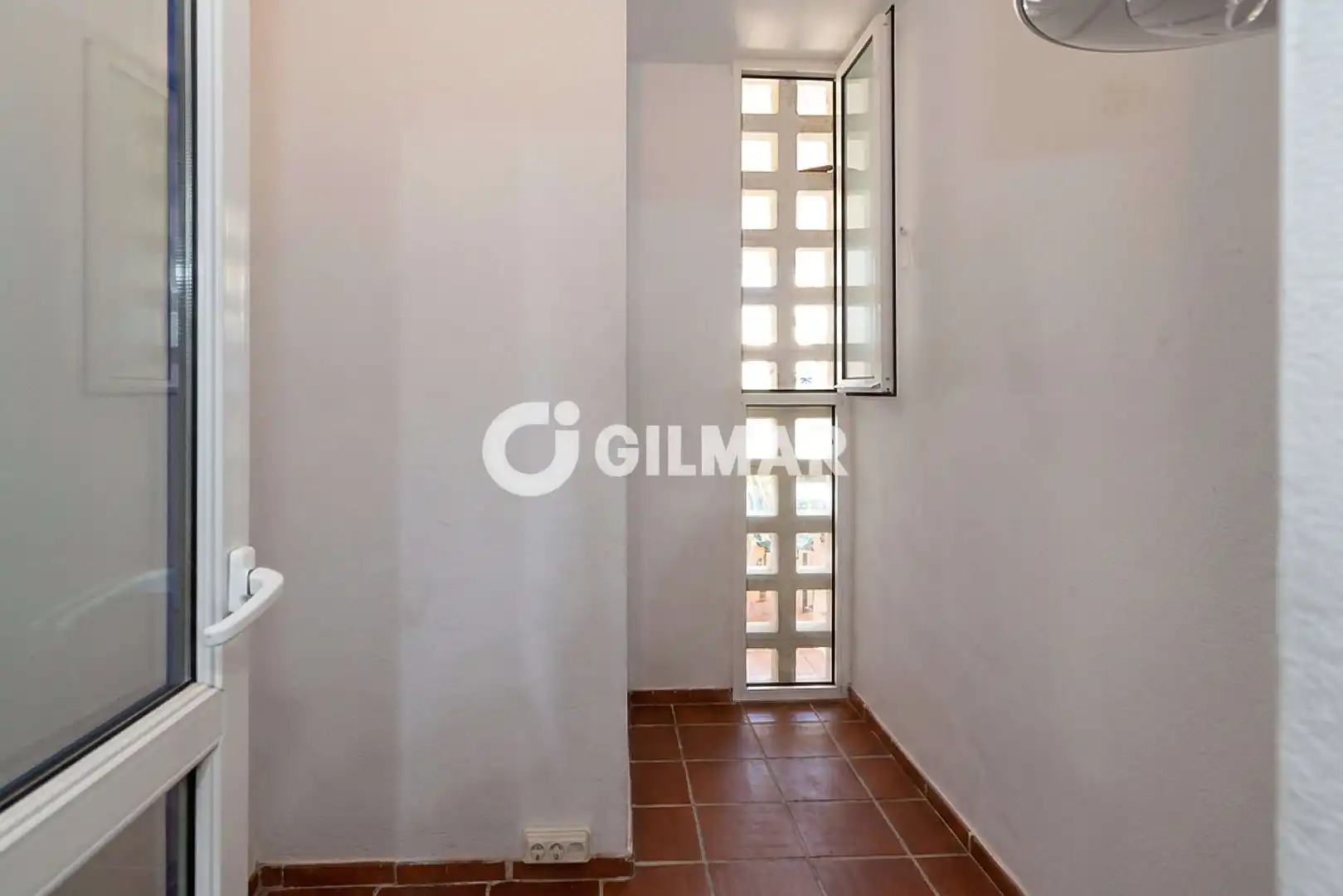 Mini appartamento con terrazza in vendita a San Luis de Sabinillas, imagen 12