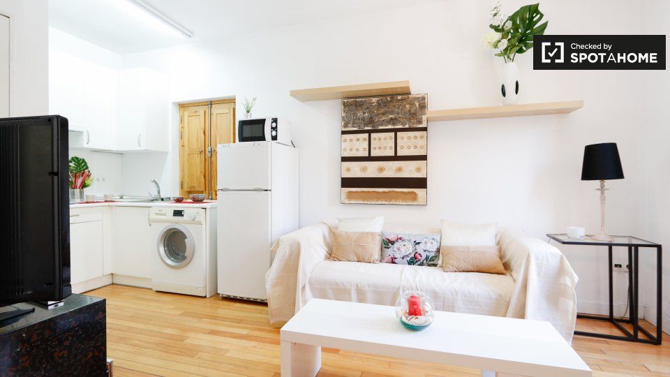 Flat to rent in Puerta del Ángel
